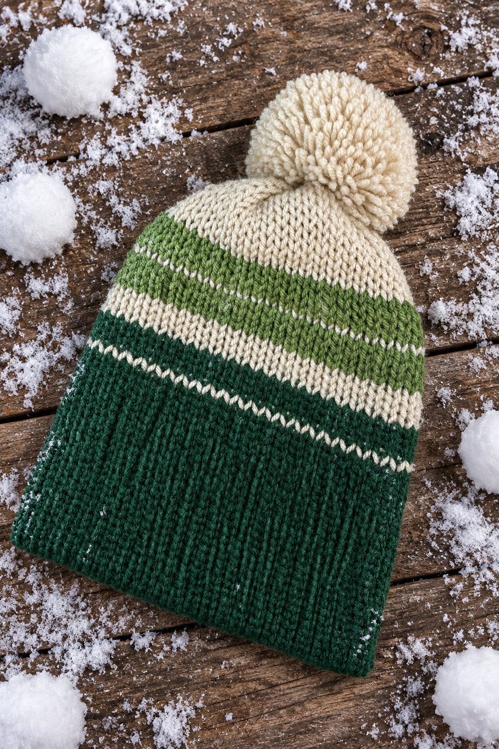 Bonfire Beanie, Green/Cream Stripe
